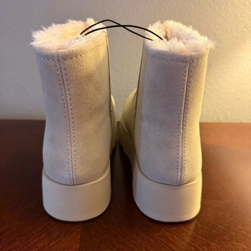 NWT Time and Tru suede leather platform boots size 9